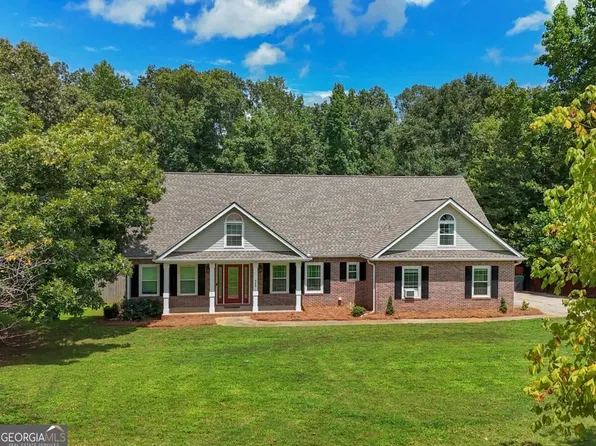 545 Barhams Ridge Dr, McDonough, GA 30252