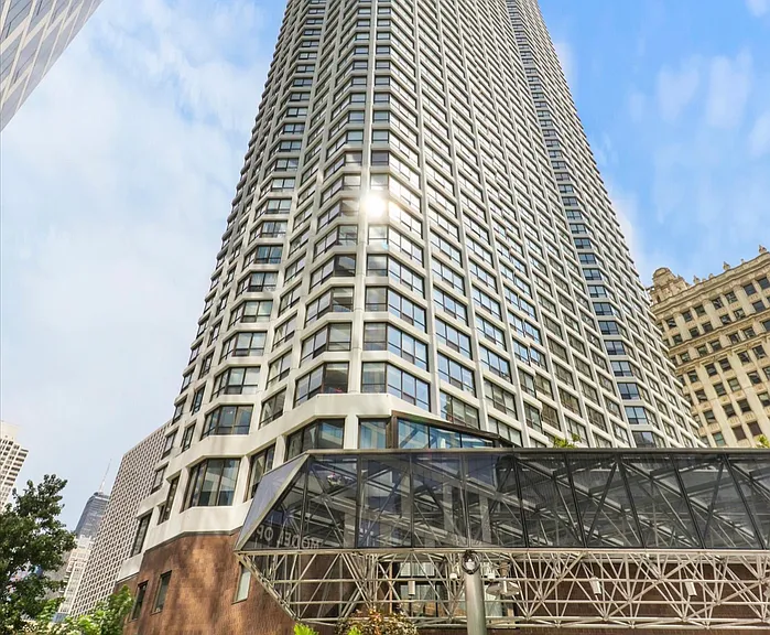 405 N Wabash Ave #2612 — Photo 1