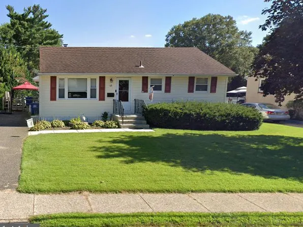 48 5th Ave, Maple Shade, NJ 08052
