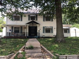 906 SW Gage Blvd, Topeka, KS 66606