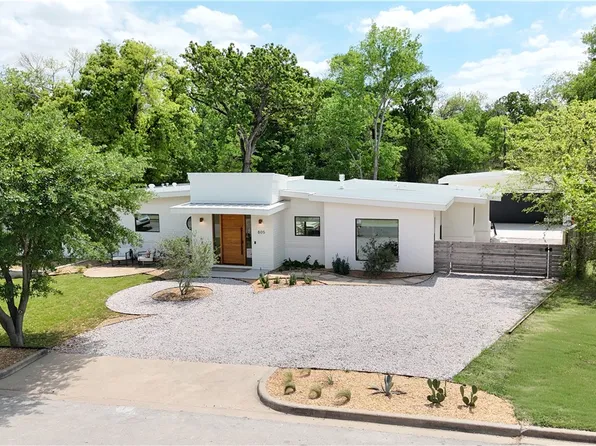 805 Vine St, Bryan, TX 77802