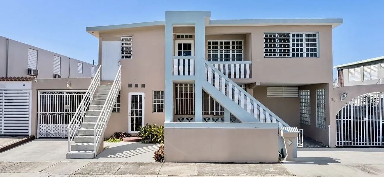 2 bed, 1.0 bath, $1,175 — Photo 1
