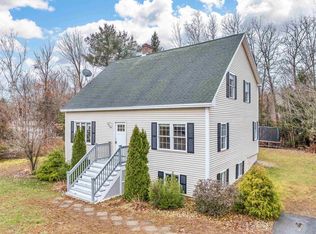 787 Salmon Falls Rd, Rochester, NH 03868