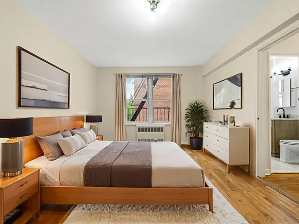 72-10 112th Street image 22 of 27