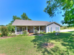 5620 N Harrah Rd, Harrah, OK 73045