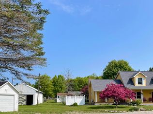 3131 Powers Rd, Alanson, MI 49706