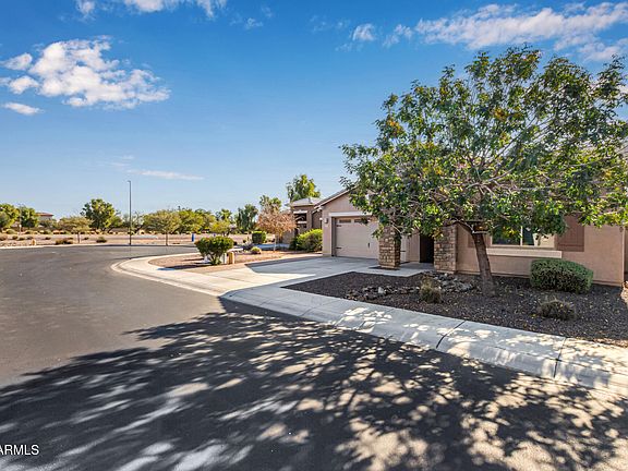2nd image of 3133 E SUNRISE Place