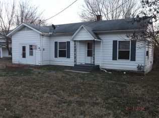 133 E Splitlog Ave, Goodman, MO 64843