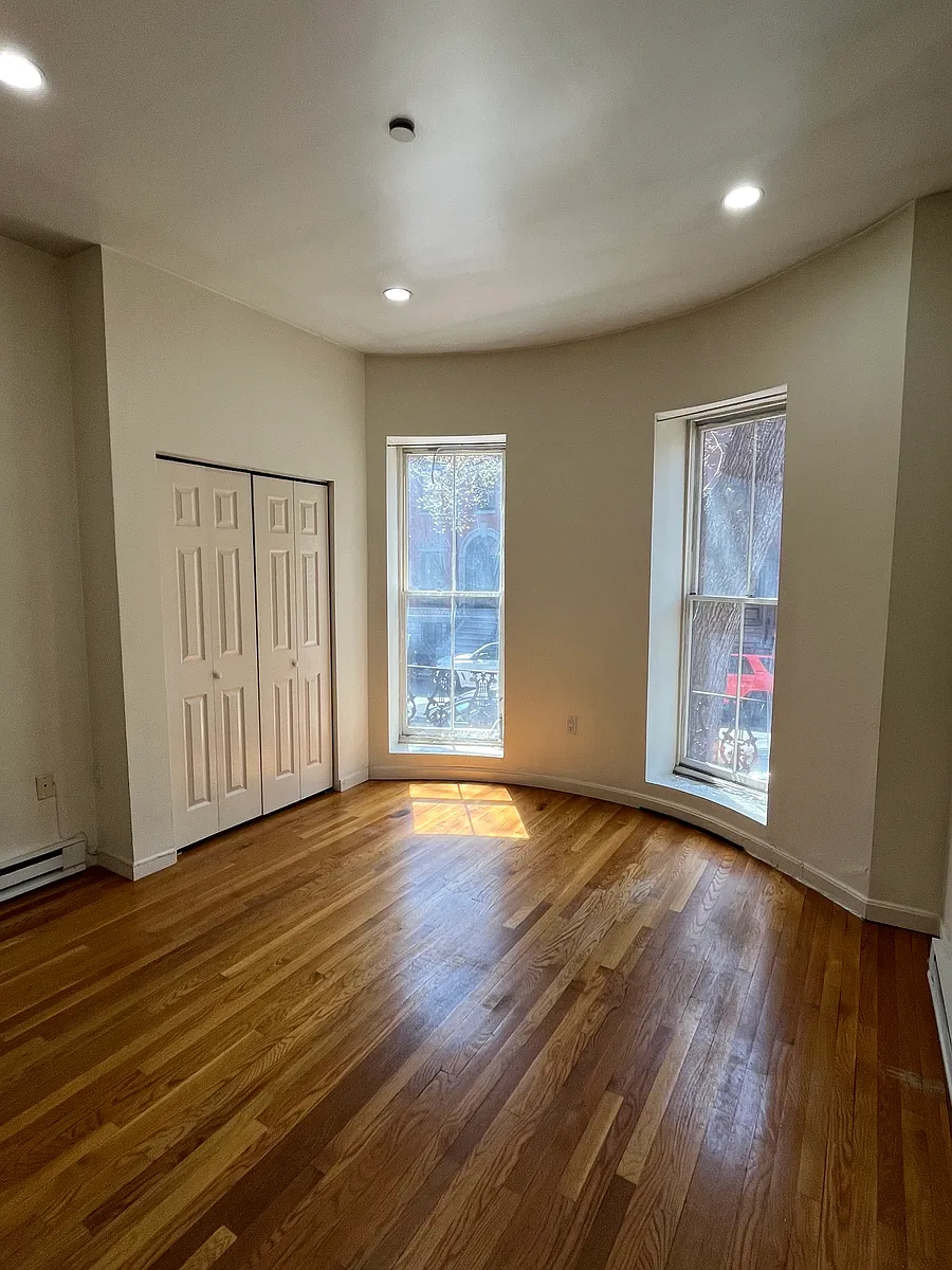 Building Photo - 95 Waltham St #4