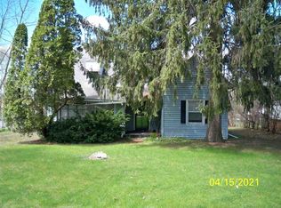 4714 Forest Hills Rd, Loves Park, IL 61111