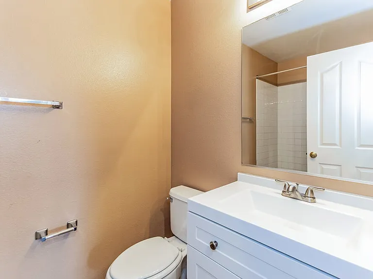 9060 Malarga St — Photo 16