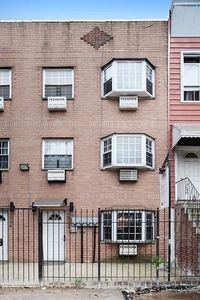 1662 Dean St, Brooklyn, NY, 11213