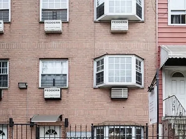 1662 Dean St, Brooklyn, NY 11213