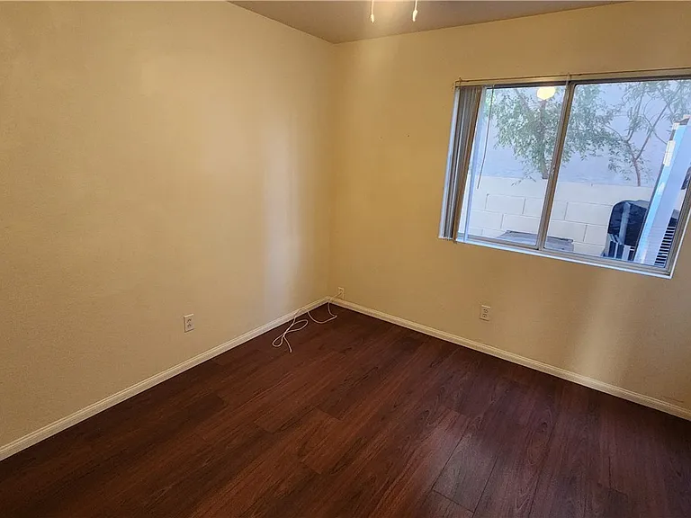 332 Cavalla St — Photo 9