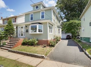 102 Rutgers St, Maplewood, NJ 07040