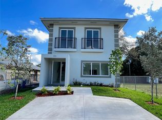 436 NW 14th Way, Fort Lauderdale, FL 33311