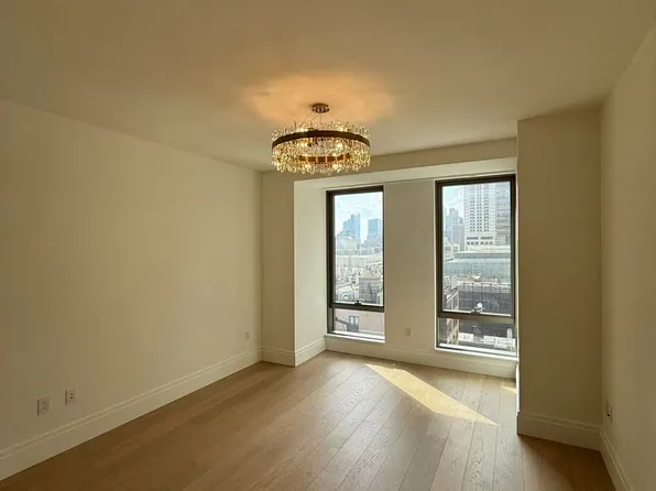 50 West 66th Street image 3 of 15