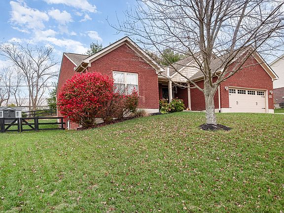 2nd image of 125 Liza Ln