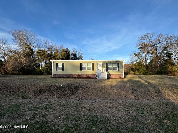 2nd image of 113 Moores Landing Road