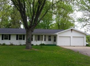 E6624 Highway F, Weyauwega, WI 54983