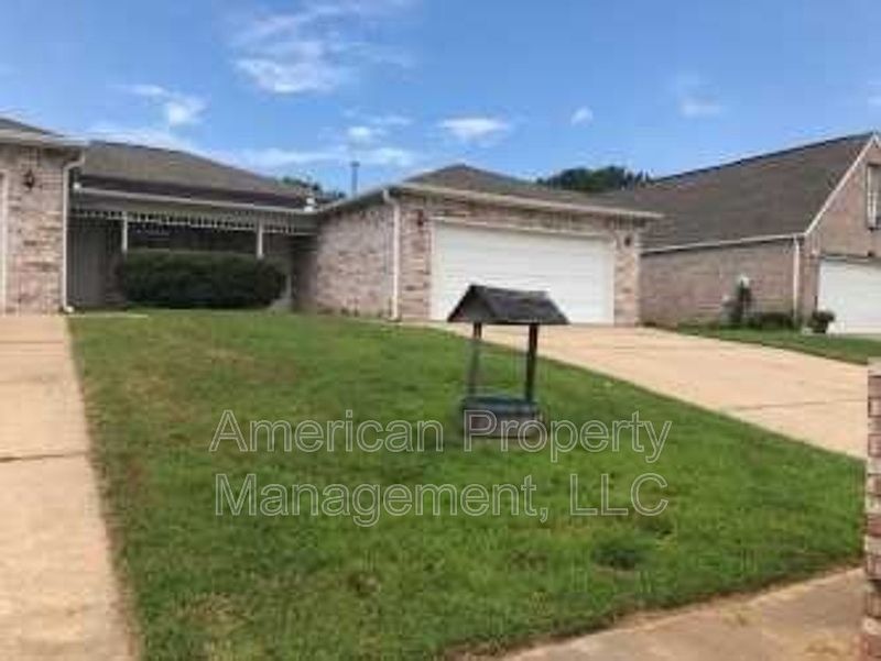 1st image of 5096 S Hickory Ave
