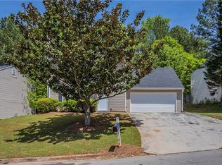 2386 Mills Bnd, Decatur, GA 30034
