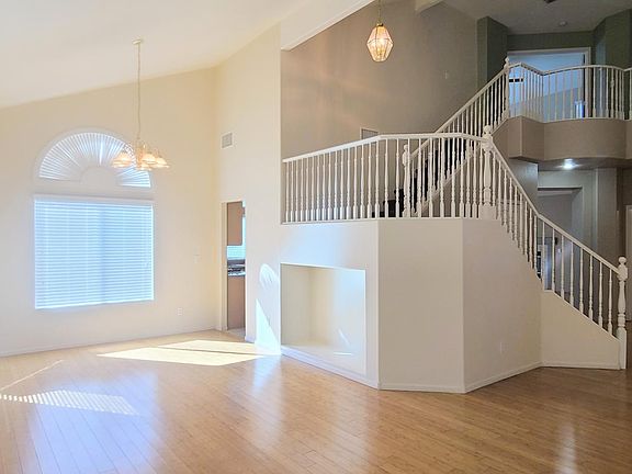 2nd image of 4317 Governors Hill St