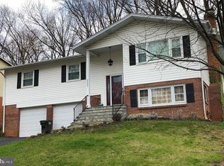 6007 Nassau Dr, Springfield, VA 22152