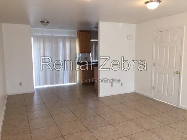 2935 Willowbrook Dr APT A, Merced, CA 95348