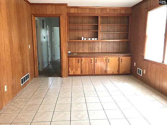 4th image of 3020 Woodway Ln
