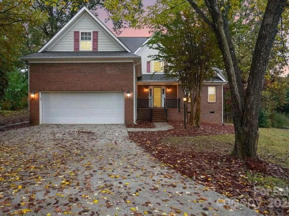 5014 Scaleybark Ct, Indian Trail, NC 28079