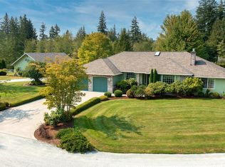 24062 Goldie Ln, Mount Vernon, WA 98273