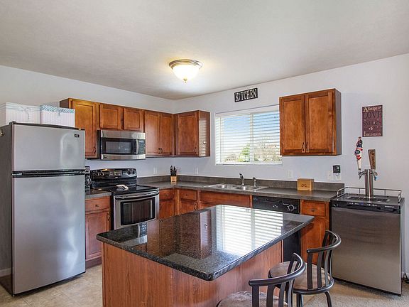 5th image of 7183 Cornerstone Dr SE