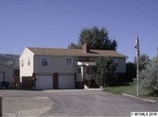 6234 Tumbleweed Ln, Casper, WY 82604