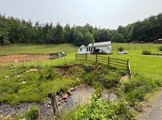 998 Brannon Rd, Willis, VA 24380