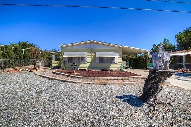 1st image of 34788 Lyn Ave