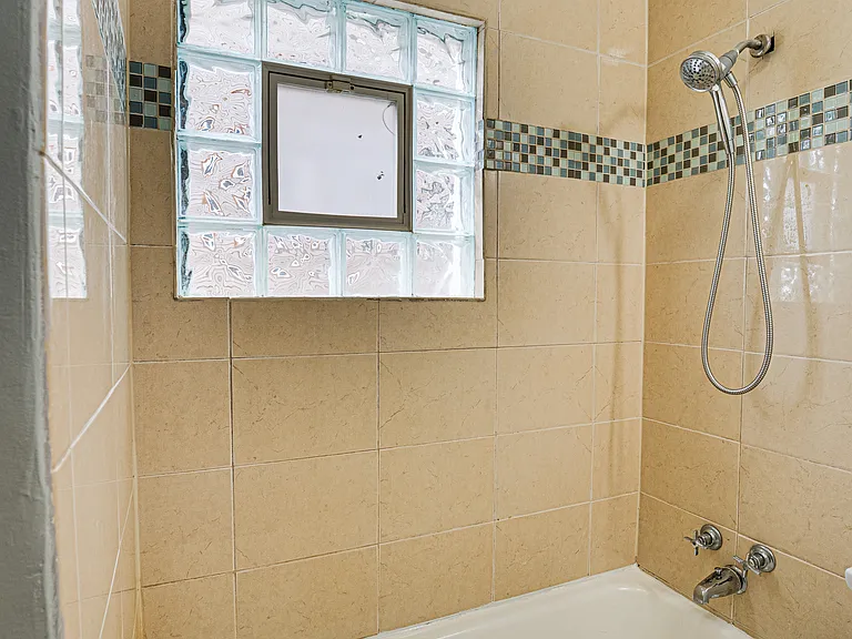 714 Sexton St #1 — Photo 9