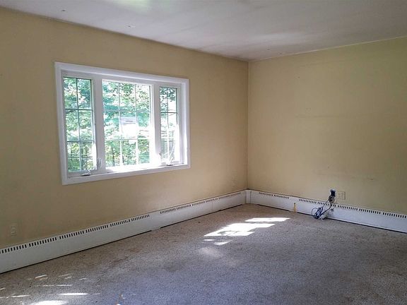 4th image of 24 Van Wert Ln