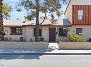3952 Palos Verdes St, Las Vegas, NV 89119