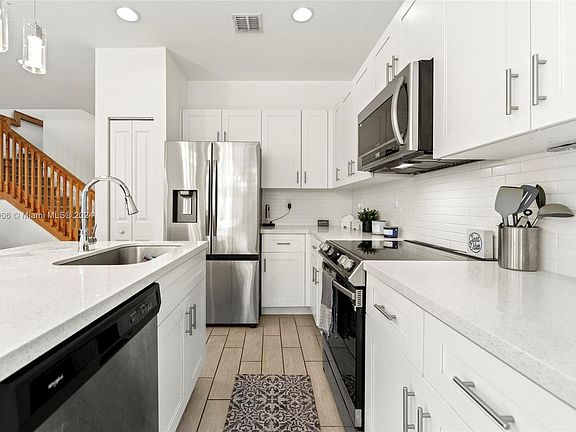 5th image of 4542 NW 48th Ter