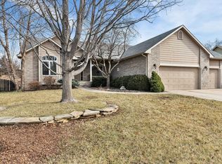 3014 N Brush Creek Cir, Wichita, KS 67205