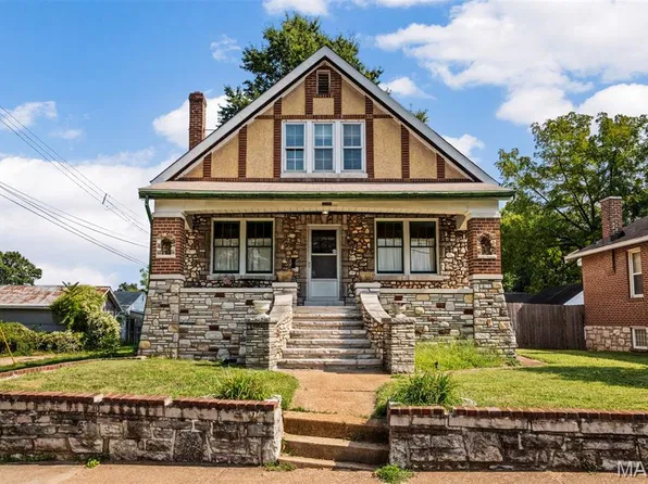 7920 Hildesheim Ave, Saint Louis, MO 63123