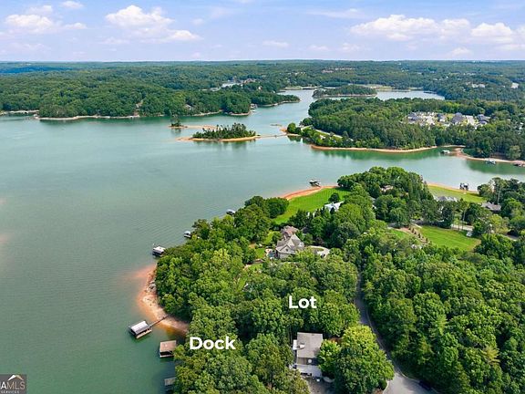 3rd image of 3274 Dunlap Dr