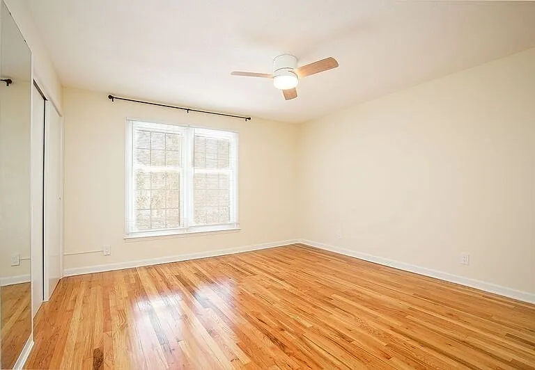 58 Williamsburg Dr #58 — Photo 12
