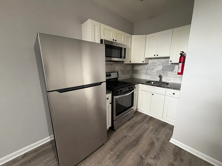 219 Hillside Ave #8 — Photo 2