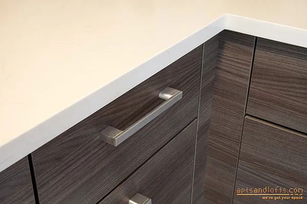 Sold by aptsandlofts.com | media 20