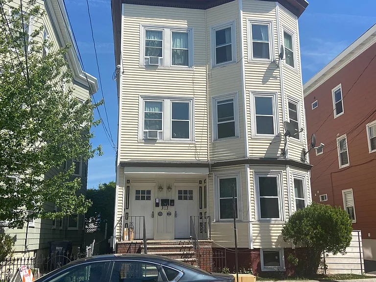 374 Prospect St #1A — Photo 8