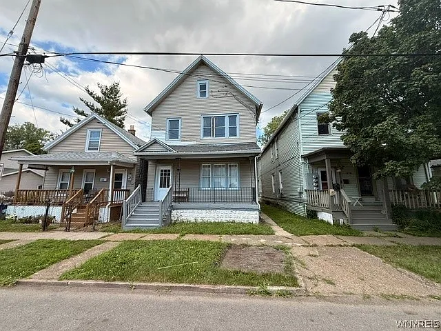 198 Mackinaw St — Photo 1