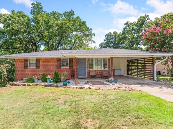 502 W Scenic Dr, North Little Rock, AR 72118