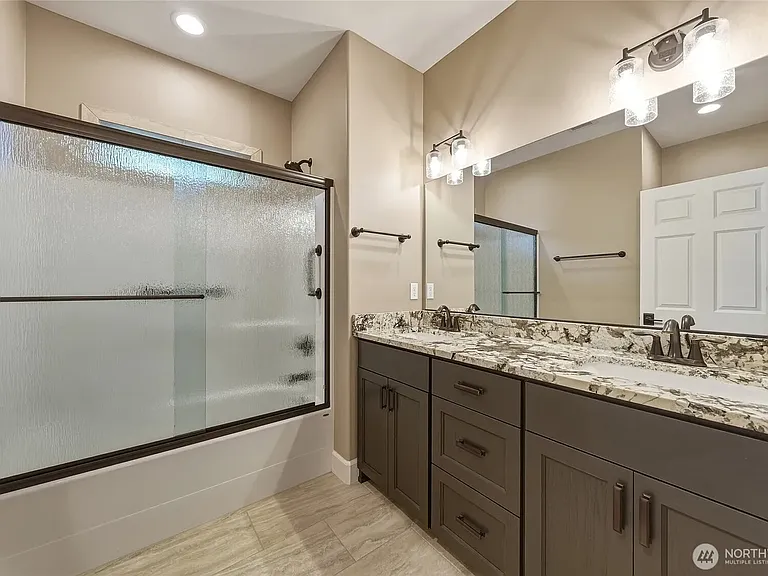 2643 Molten Ct — Photo 9